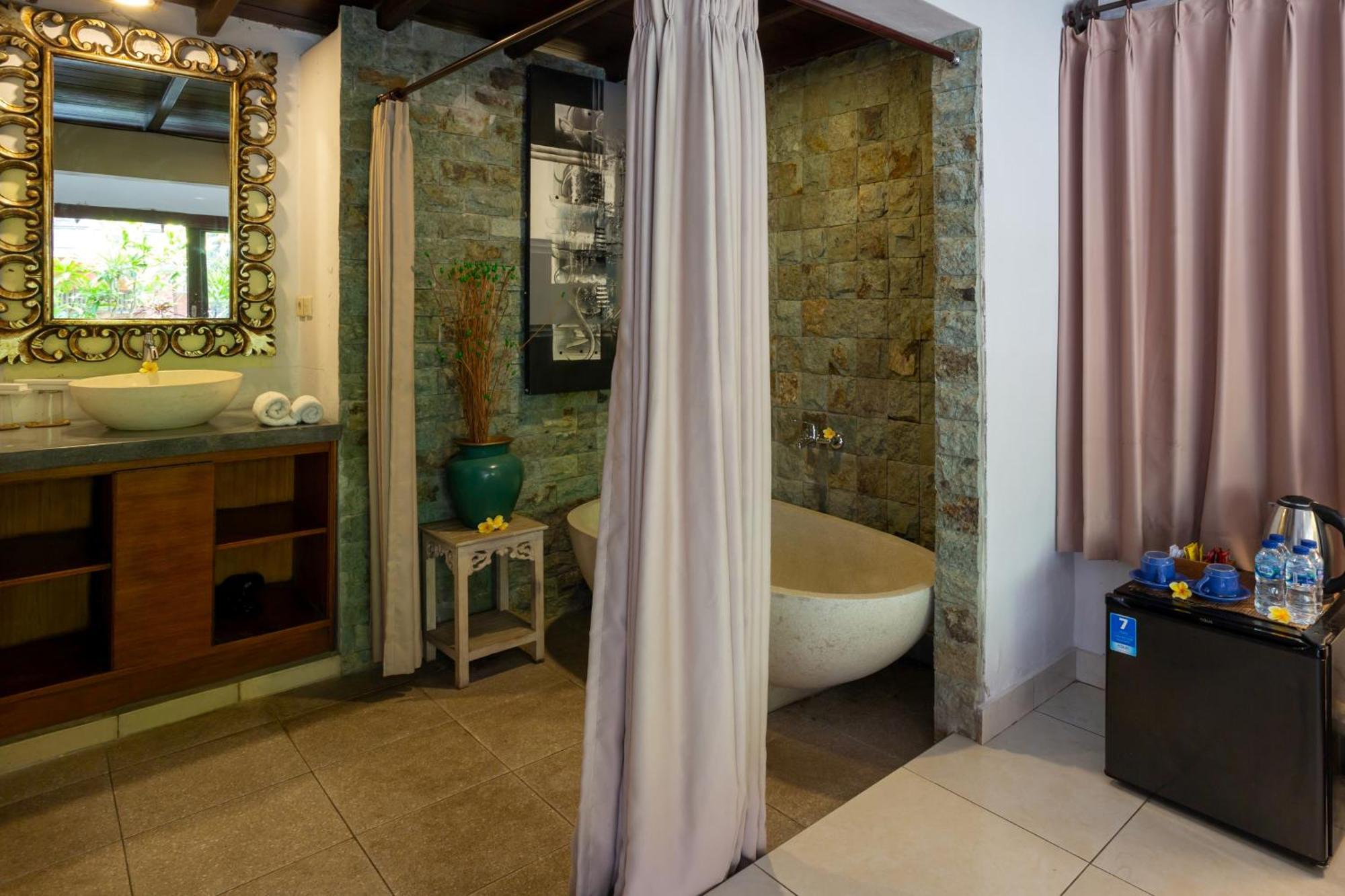 Rahayu Suites Monkey Forest Ubud Quarto foto