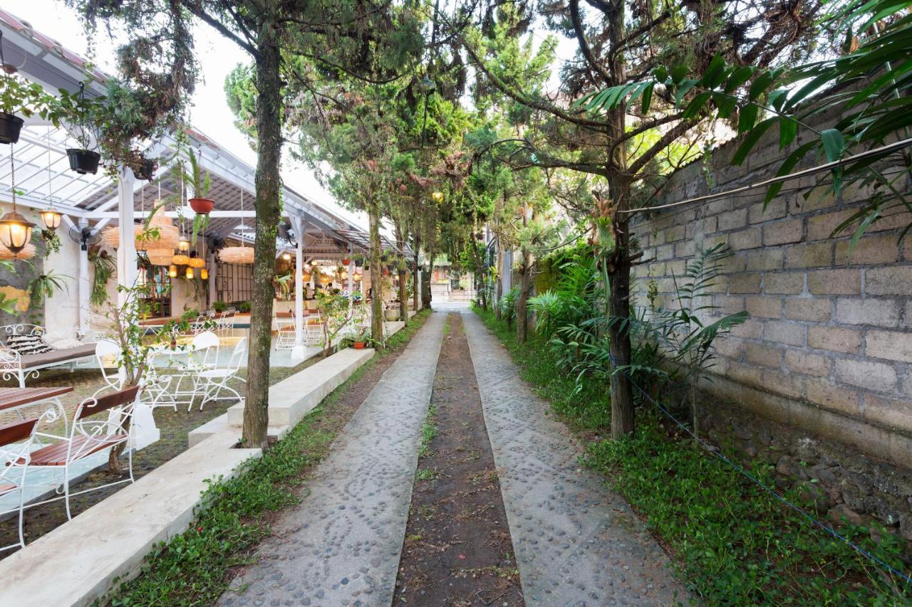 Rahayu Suites Monkey Forest Ubud Exterior foto